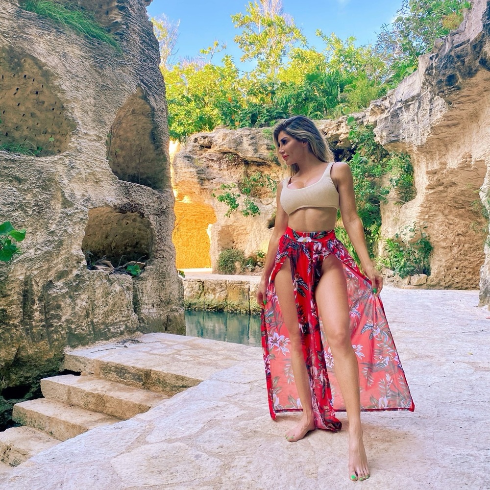 Meet your Posher, Nikki